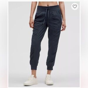 Lululemon dance studio jogger in black